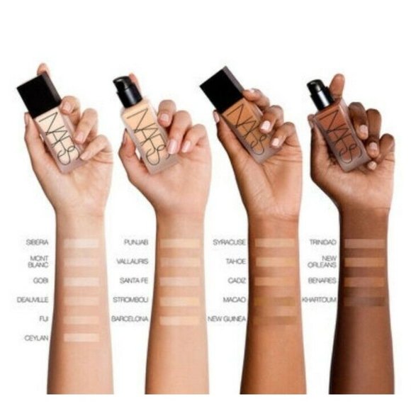 NARS All Day Luminous Weightless Foundation Med/Dark 5 New Guinea 1 oz 30mL - Picture 2 of 3